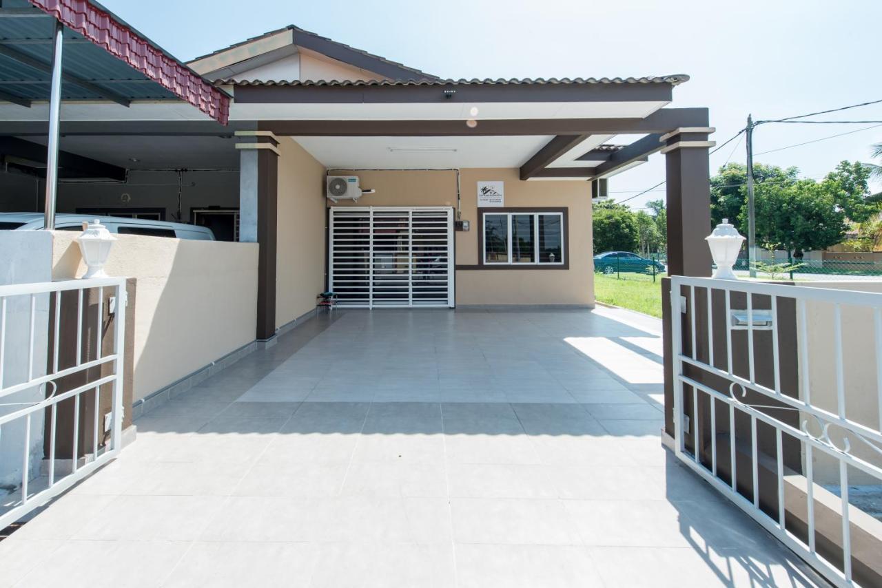 Zai Ham Homestay Pusing Exterior foto